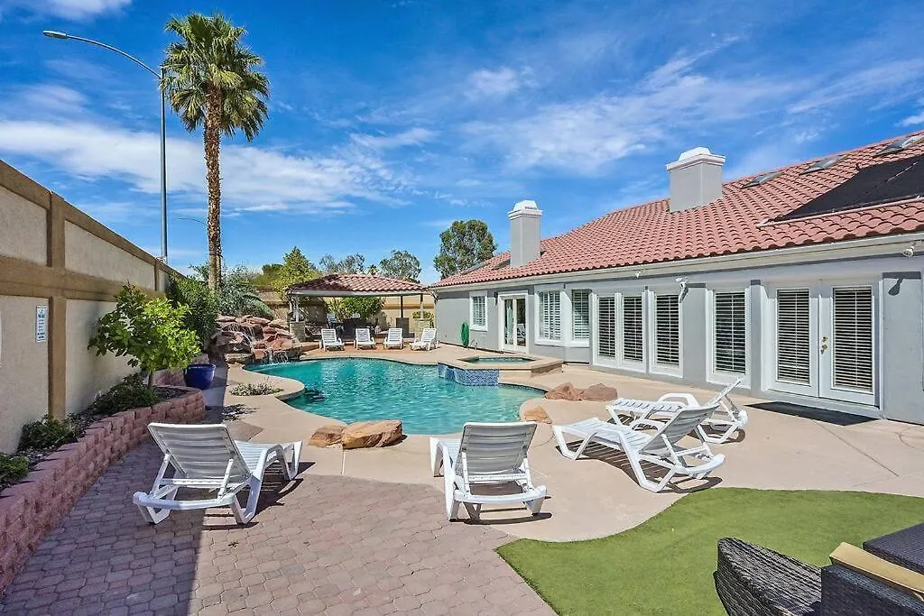Posh Villa 8 Bdr X Bath 15 Bds Free Spa Heat Las Vegas